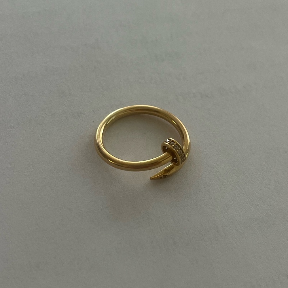18k Solid Gold Ring - image 1